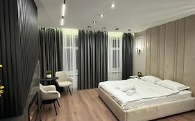 Leogrand Apartments On Virmenska 14
